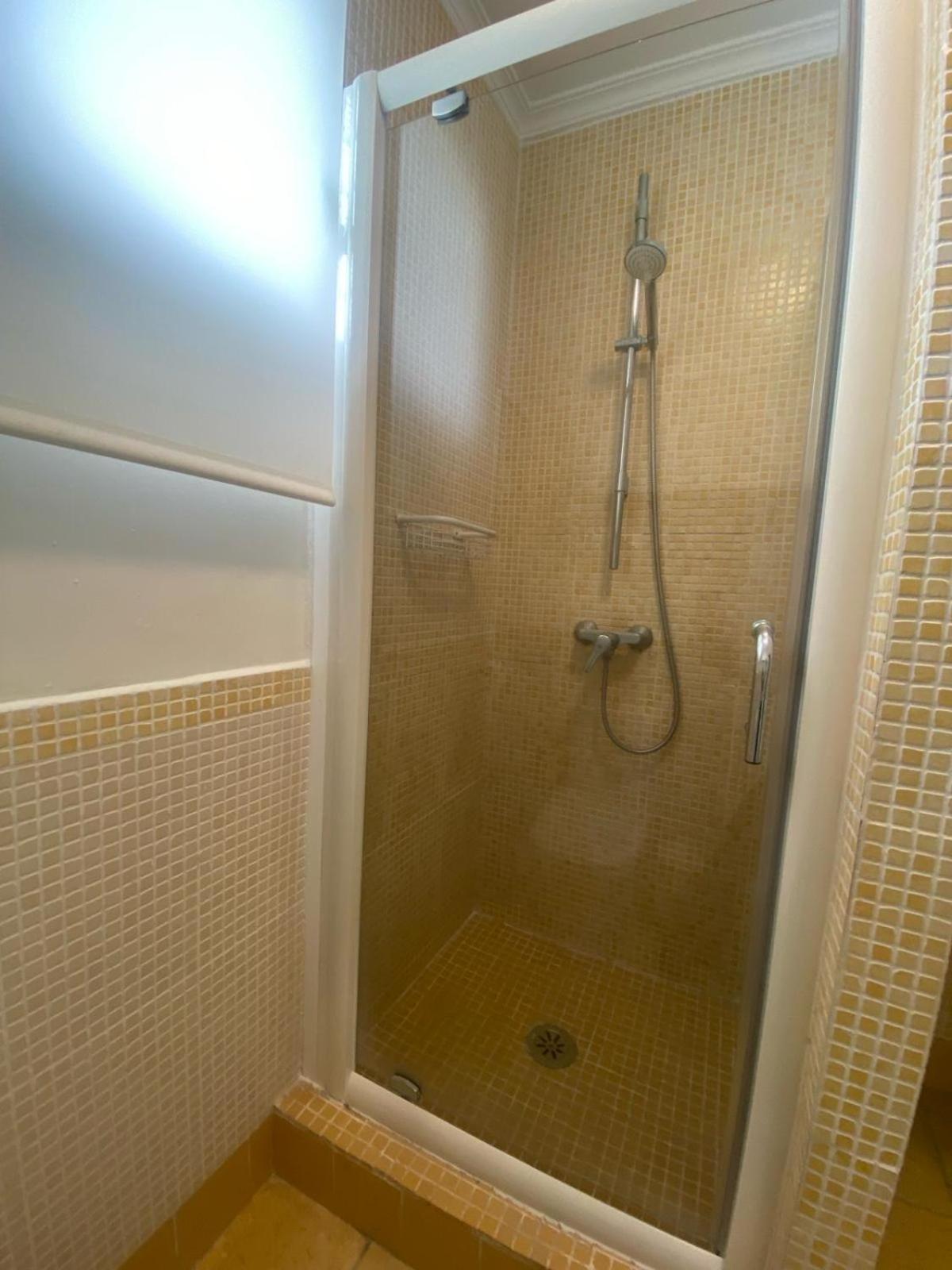 Increible Piso Muy Centrico Apartment Seville Luaran gambar